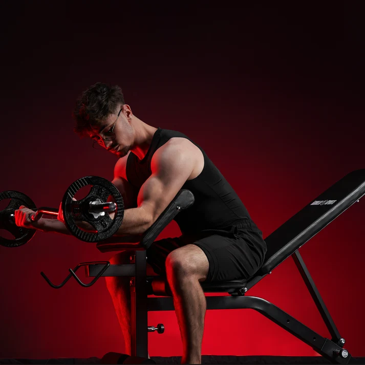 Banco de Musculación con Curl Predicador Ajustable